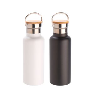 בקבוק נירוסטה מעוצב שומר על קור וחום כל היום – נובה